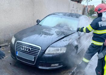 Orădean arestat pentru că a INCENDIAT o mașină în centrul orașului | Suspectul e inculpat și într-un dosar de criminalitate organizată