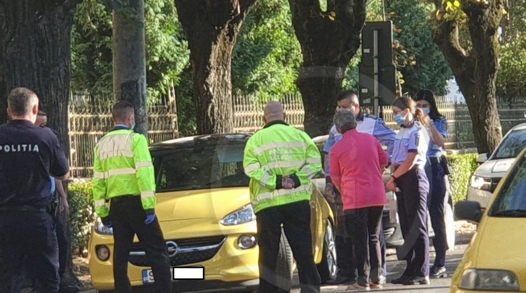 VIDEO. Scandal în trafic între un avocat și polițiștii care l-au oprit la control