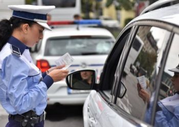 De joi, șoferii pot prezenta asigurarea RCA și pe TELEFON, în format electronic