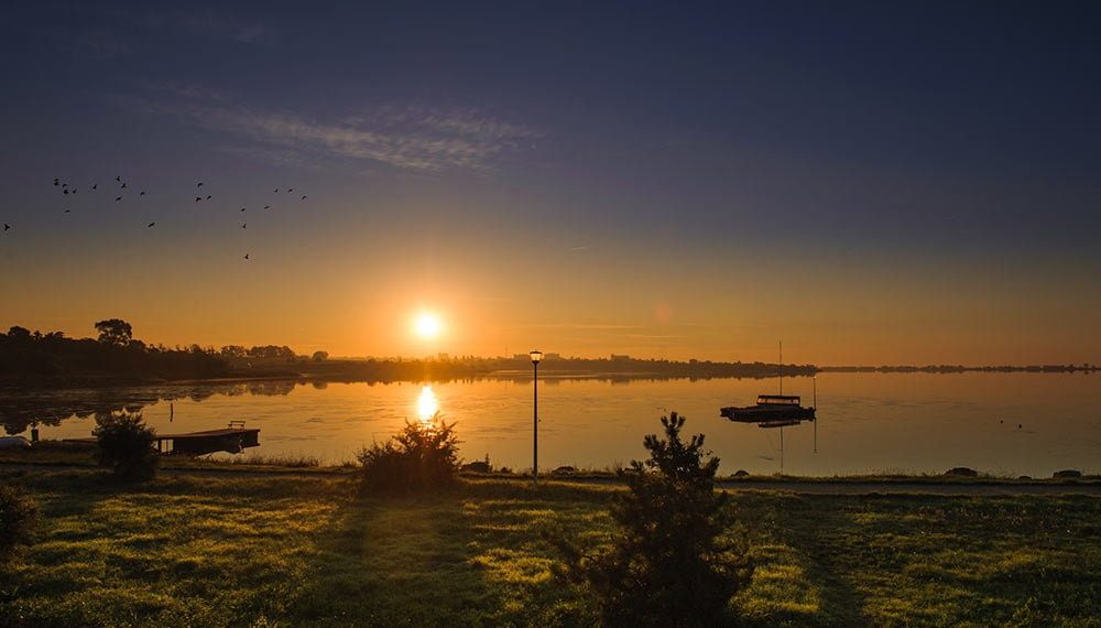 Centru de sănătate cu 10 etaje, ridicat de Casa de Asigurări a Avocaților din România, la Techirghiol