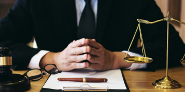 Completare la Legea privind sistemul de pensii al avocaților, adoptată de Parlament