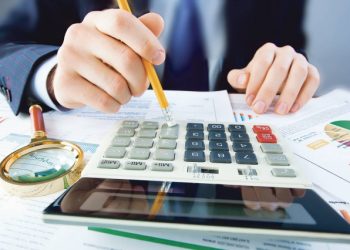 Ordonanța care prevede suspendarea executărilor silite și deductibilitatea testelor COVID-19 a intrat în vigoare