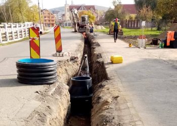 Au început lucrările de reabilitare a Băilor 1 Mai | Proiectul este în valoare de 7 milioane de euro