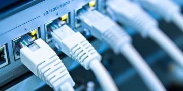 Barourile și notarii pot utiliza rețelele Serviciului de Telecomunicații Speciale