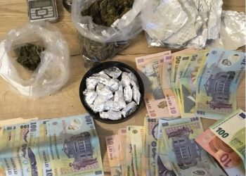 VIDEO | Grupare de traficanți de droguri din Oradea, DESFIINȚATĂ de polițiștii BCCO și procurorii DIICOT. Patru suspecți au fost reținuți