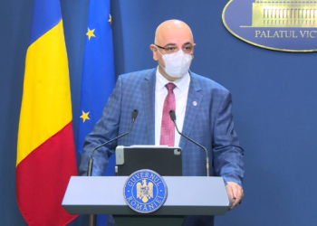 Raed Arafat, CLARIFICĂRI despre restricțiile impuse de luni | Terasele ÎNCHISE nu pot funcționa, declarațiile pot fi scrise de mână, iar animalele, plimbate până la ora 23