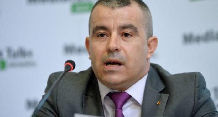Foștii șefi ai ARR, anchetați de DNA | Adjunctul ocupa funcția deși fusese condamnat pentru mită, iar șefa instituției tolera situația