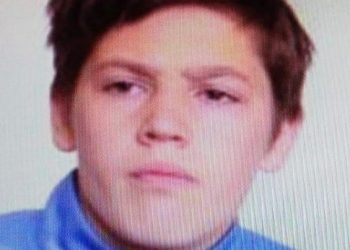 ALERTĂ | Polițiștii caută un adolescent DISPĂRUT de la un centru pentru copii cu dizabilități din Oradea