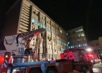 TRAGEDIE | 10 pacienți COVID au murit într-un incendiu la Spitalul Județean din Piatra Neamț. Parchetul General a început ancheta