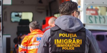 Doi africani care stăteau ilegal în Oradea, prinși de polițiștii de la Imigrări | Unul va fi scos sub ESCORTĂ din România
