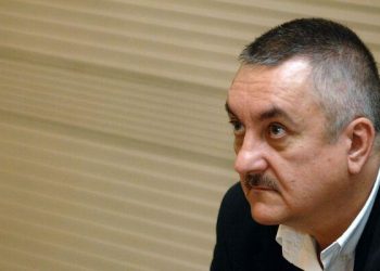 Postări pe Facebook la adresa fostului coordonator al activității de transplant din România, ”amendate” cu 20.000 de lei de instanță