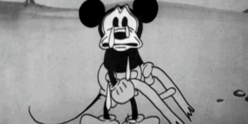 Mickey Mouse, interzis în România pentru că speria copiii | 10 legi ciudate din întreaga lume