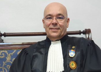 INTERVIURILE BihorJust | Sebastian Vălean, procuror general al Parchetului Curții de Apel Oradea, despre exemplul socrului său, cel mai complex dosar instrumentat, scăderea prestigiul profesiei și cafeaua băută alături de tot personalul parchetului