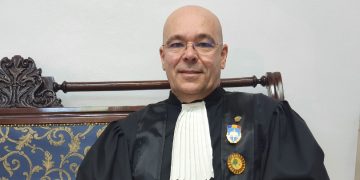 INTERVIURILE BihorJust | Sebastian Vălean, procuror general al Parchetului Curții de Apel Oradea, despre exemplul socrului său, cel mai complex dosar instrumentat, scăderea prestigiul profesiei și cafeaua băută alături de tot personalul parchetului
