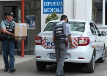 Fostul șef al Serviciului Expertiză medicală Bihor, Vasile Sălăjan, trimis în judecată | Ar fi luat mită de la 491 de pacienți în 25 de zile