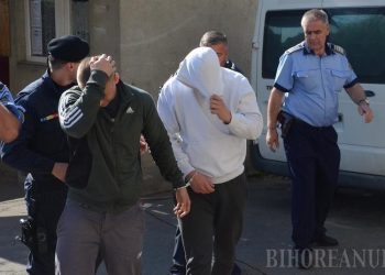 ÎNCHISOARE pentru polițiștii din Salonta acuzați de ȘPAGĂ | Agenții cereau bani de la șoferi pentru a nu-i sancționa