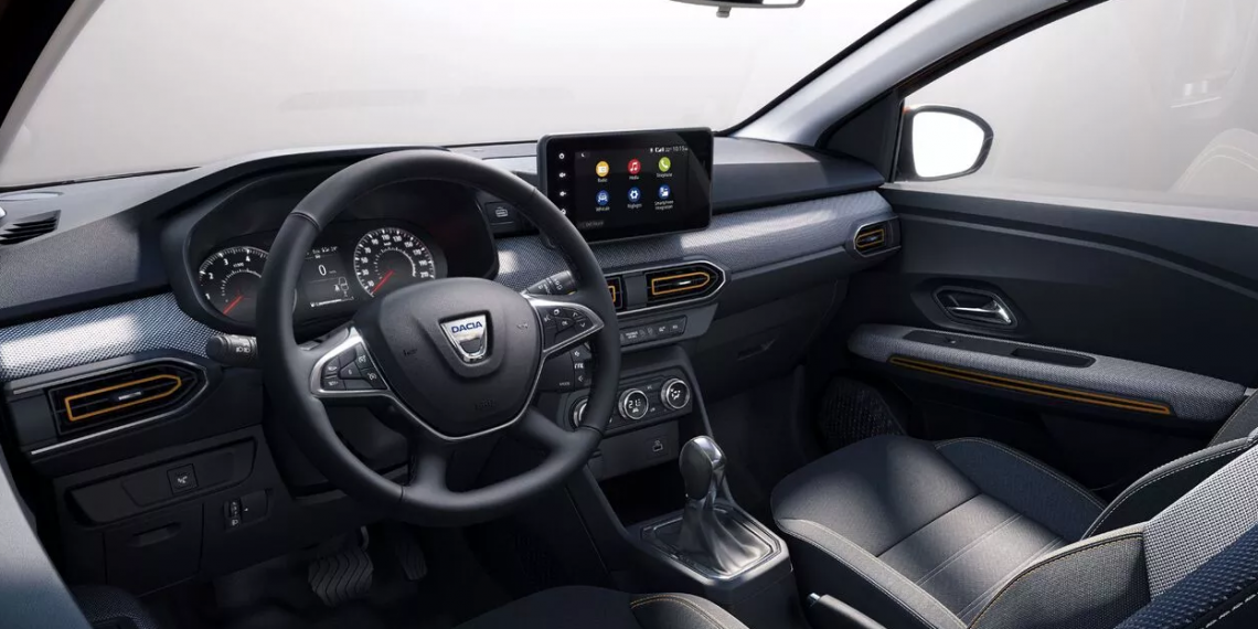 Topul celor mai bine vândute mașini în România | Dacia, preferata românilor în 2020