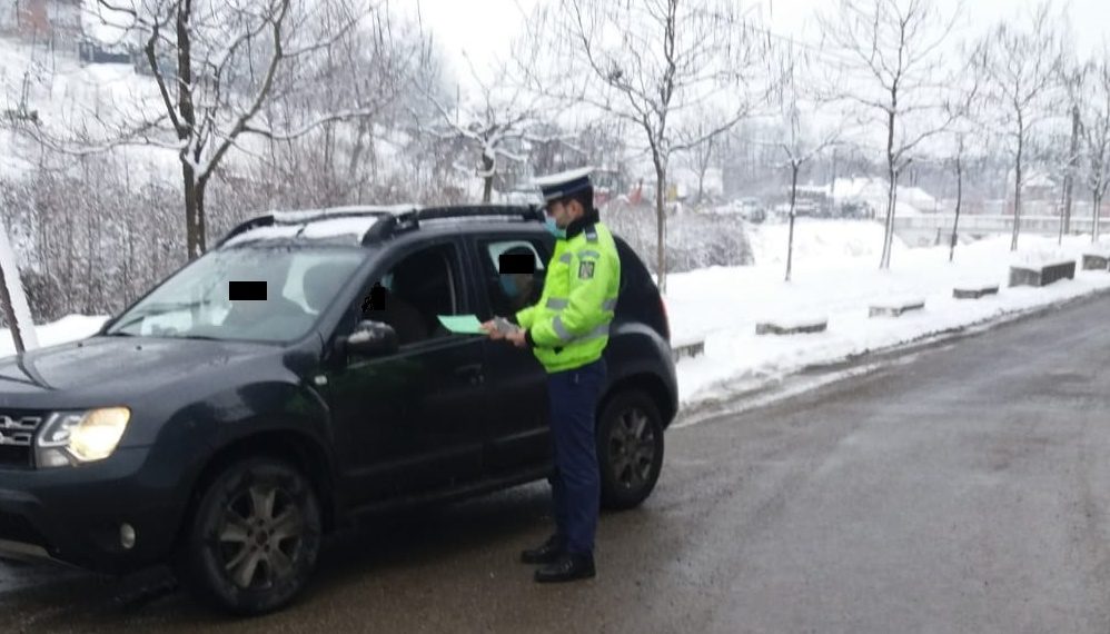 Un orădean a rămas fără permis, după ce a fost prins cu 106 km/h în localitate | Peste 100 de șoferi amendați în Bihor, într-o singură zi
