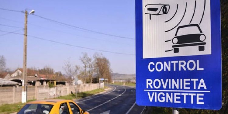 Un român a dat în judecată compania de drumuri și cere ELIMINAREA  rovinietei, pe motiv că șoselele nu sunt reparate