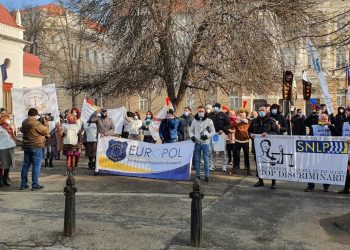 PROTEST al sindicaliștilor din apărare și ordine publică și al grefierilor din Bihor față de înghețarea salariilor
