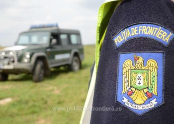 Bărbați prinși la Girișu de Criș în timp ce mergeau pe jos spre… Ungaria | Aproximativ 30 de migranţi din Afganistan, Turcia şi Siria, prinşi când încercau să treacă ilegal frontiera
