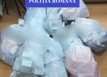 Sute de parfumuri contrafăcute, confiscate de polițiștii orădeni