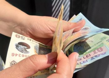 Angajatorii, obligați să dea salariaților o parte din profit | Proiect adoptat în Senat