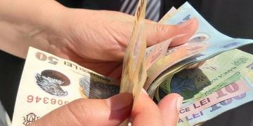 Angajatorii, obligați să dea salariaților o parte din profit | Proiect adoptat în Senat