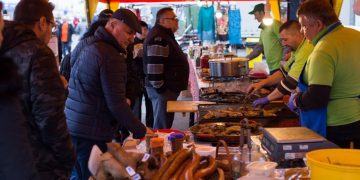 Gustul contează | Festivalul ”D’ale porcului”, transformat în concurs de degustare