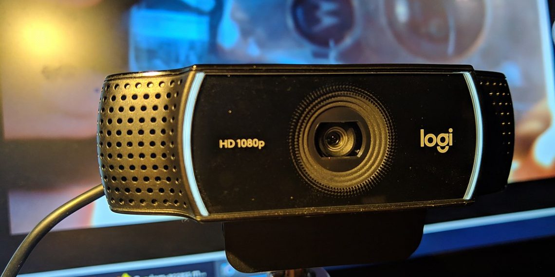 Instituțiile și băncile vor putea folosi identificarea video de la distanță a cetățenilor