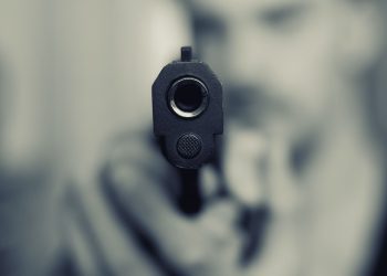 Tentativă de jaf cu un PISTOL de JUCĂRIE la o sală de jocuri din Oradea