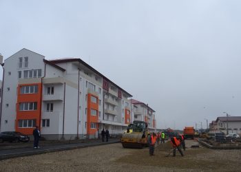 Bugetarii cu venituri mici vor primi locuințe de la stat