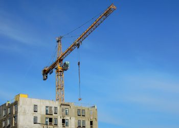 Crește piața construcțiilor | Au fost cu 2.500 de autorizații de construire mai multe în ianuarie 2021 față de anul trecut