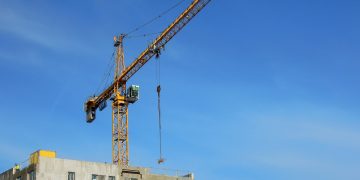 Crește piața construcțiilor | Au fost cu 2.500 de autorizații de construire mai multe în ianuarie 2021 față de anul trecut