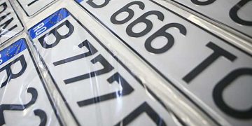 SCADE numărul înmatriculărilor | Ce mărci au preferat românii la început de an