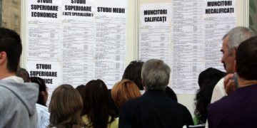 Peste 900 de locuri de muncă, oferite prin AJOFM Bihor