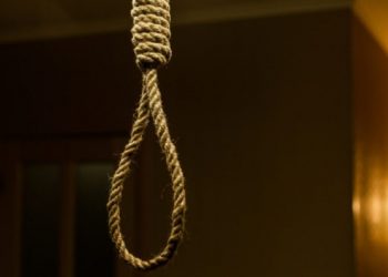 Autorul unei crime s-a spânzurat în arestul Poliției din Satu Mare