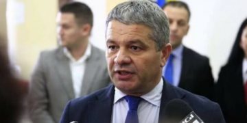 Suspectul Florian Bodog | DNA anunță că a început urmărirea penală împotriva fostului ministru bihorean al Sănătății