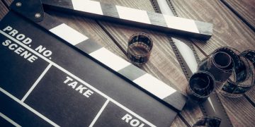 Cinematografia, subiectul unei sesizări prealabile adresate Curții Supreme | Ce lămuriri sunt cerute