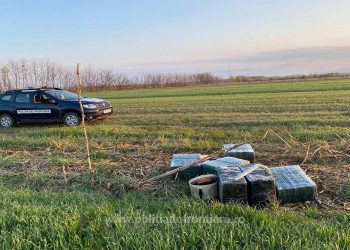 VIDEO. Cum se face contrabandă cu țigări la granița cu Ucraina | Mai mulți suspecți au fost prinși în flagrant delict, cu marfa ilegală în spate