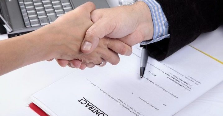 MODIFICĂRI în contractul individual de muncă | A fost introdusă o nouă obligație pentru angajatori