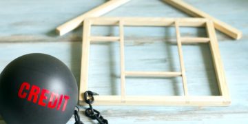 Sesizare HP referitoare la prevederi ale legii privind darea în plată a unor imobile