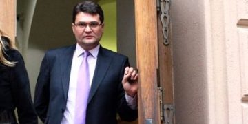 După 8 ani de procese, fostul judecător bihorean Mircea Pușcaș a fost ACHITAT într-un dosar de luare de mită