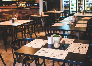 Măsurile de RELAXARE propuse de Ministerul Economiei | De când nu ar mai fi obligatorie masca