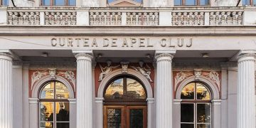 Motivarea Curții de Apel Cluj privind anularea condiționării participării la nunți, spectacole ori competiții sportive de vaccinare sau testare | ”Scopul HG este obligarea persoanelor la vaccinare”