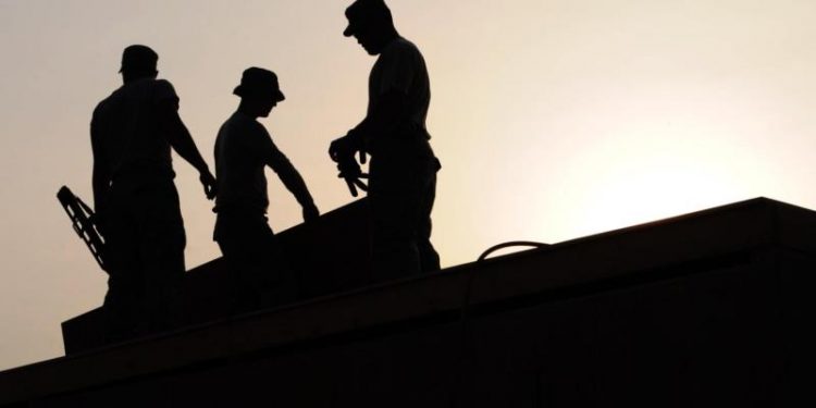 Decizie în ancheta morții unui muncitor ars cu abur | Două firme, printre care și un furnizor de agent termic, trimise în judecată la 8 ani de la producerea accidentului