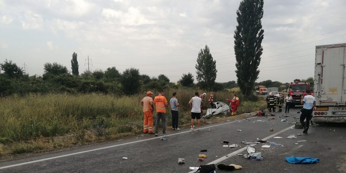 Încă un accident MORTAL la Biharia | Șoferița unui autoturism a murit în urma ciocnirii cu un autotren