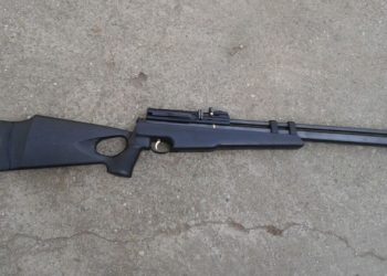 OPERAȚIUNE cu sute de polițiști în Bihor | O armă și sute de proiectile au fost găsite în urma unor percheziții. Au fost reținuți doi suspecți de comiterea unor infracțiuni