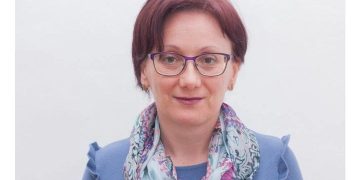 Apel pentru DONARE DE SÂNGE | Directoarea adjunctă a Colegiul Național ”Mihai Eminescu” din Oradea are nevoie URGENTĂ de ajutor