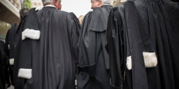 Procesul de terorism în care avocații părților civile vor CEDA o parte din venitul lor către avocații inculpaților